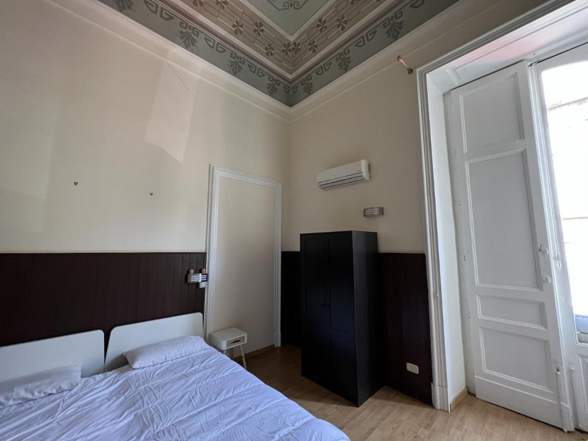Bed and Breakfast Il Giardino E Gli Affreschi Катанія Екстер'єр фото