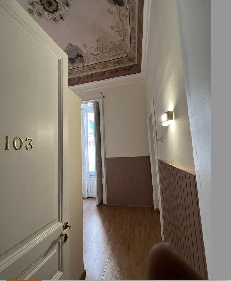 Bed and Breakfast Il Giardino E Gli Affreschi Катанія Екстер'єр фото